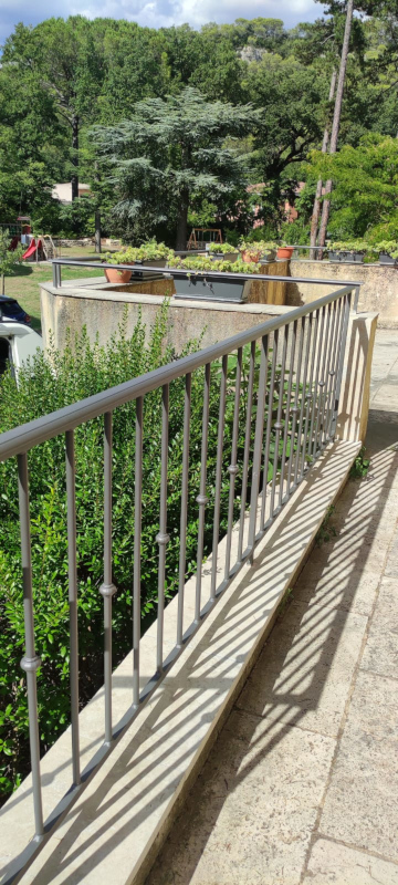 Garde corps mairie Cornillon