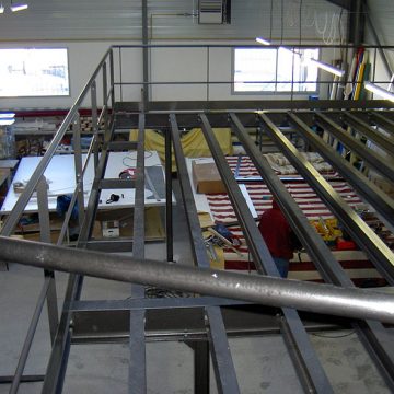 Mezzanine métallique de stockage