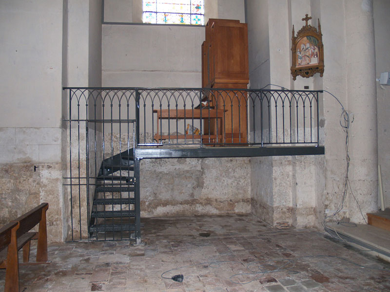 Rampe mezzanine avec portillon ferronnier