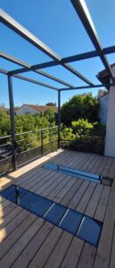 Terrasse suspendue, Nîmes