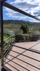 Terrasse sur pilotis, Rondel, Goudargues